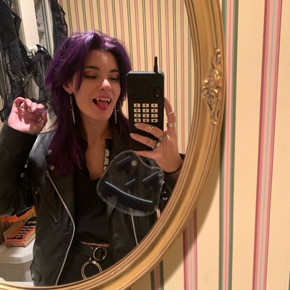 Meet your Posher, Amy - Picture 5 of 14